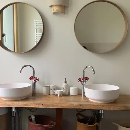 펜션 O Mon Beau Refuge T2 - 75m2